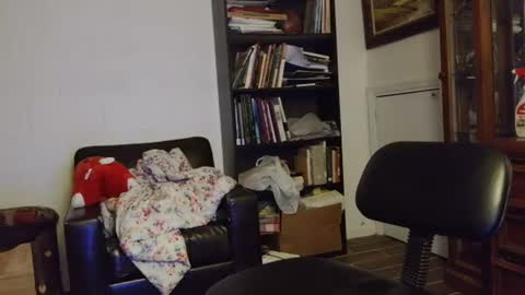 Southernblueyes online show from August 11, 1:40 am