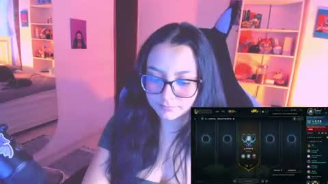 Lili online show from July 23, 8:44 pm