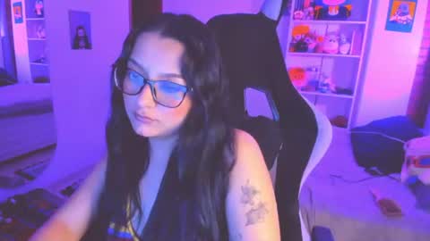 Lili online show from July 30, 1:35 am