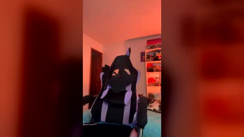 Lili online show from August 4, 3:47 am