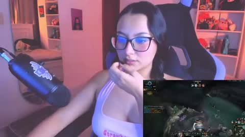 Lili online show from August 13, 1:19 am