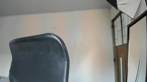 ANNY online show from August 12, 8:11 pm