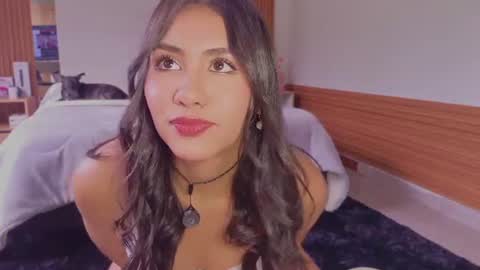 Daniela online show from August 15, 6:45 pm