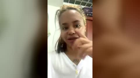 yohana online show from July 29, 3:35 am