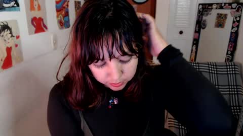 Nana Bela  online show from August 12, 7:43 am