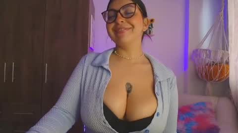 Sami Diaz  online show from May 29, 11:56 am