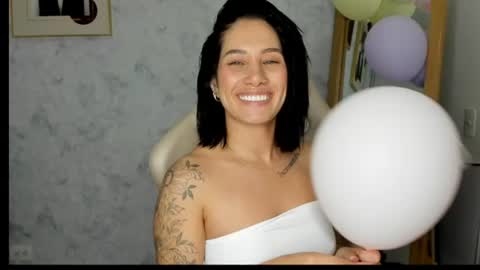 brisa  s online show from July 9, 4:06 am