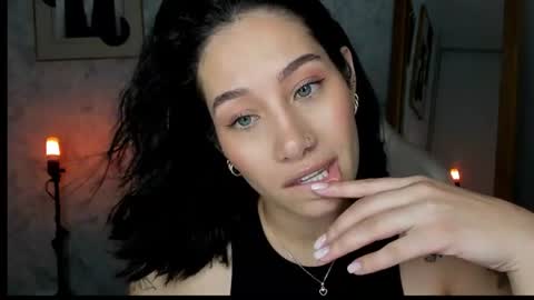 brisa  s online show from July 12, 6:03 pm
