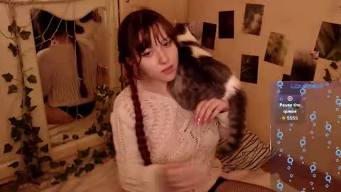 Clary online show from March 19, 5:49 pm