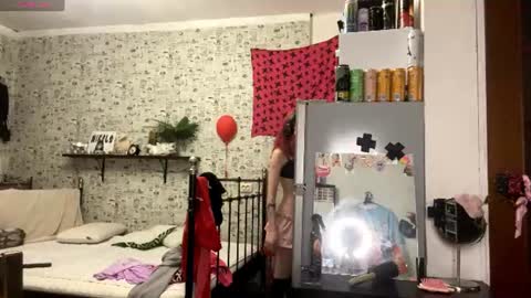 Eva online show from August 16, 7:51 pm