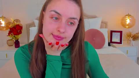 spacelady_ online show from April 10, 6:36 pm