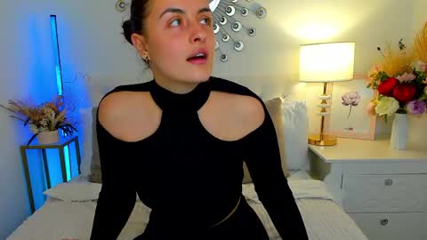 spacelady_ online show from May 2, 9:35 am