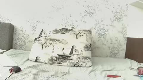 spaceLika online show from August 8, 2:00 am