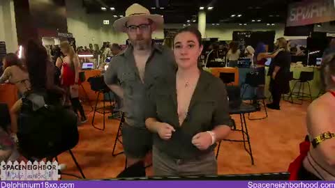 Spaceneighbor online show from June 27, 8:22 pm