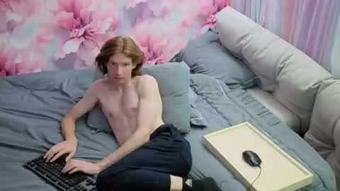 Mike  online show from July 16, 8:09 pm