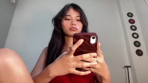 Sparkle online show from June 4, 11:31 pm