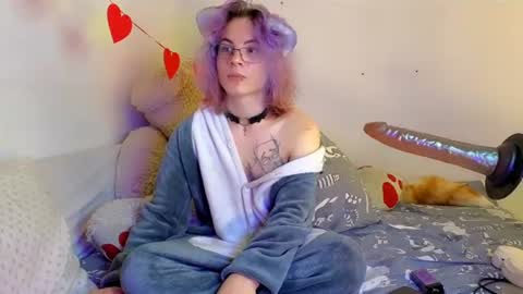 sparkyferret online show from August 11, 11:18 pm