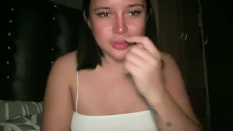 specialgirlxxx online show from August 1, 7:31 pm