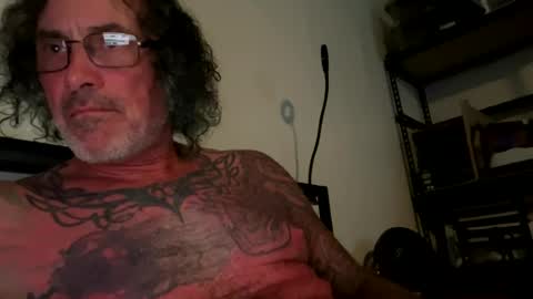 specter1972 online show from July 13, 11:43 pm