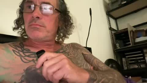 specter1972 online show from August 8, 6:41 pm