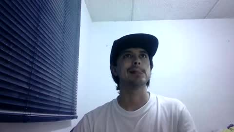 sperm_donor94 online show from April 6, 5:33 am