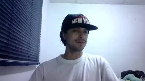 sperm_donor94 online show from April 7, 4:06 am
