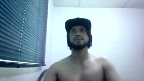 sperm_donor94 online show from May 19, 5:14 pm