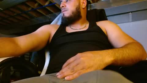 sperminerminator1738 online show from July 27, 2:28 am