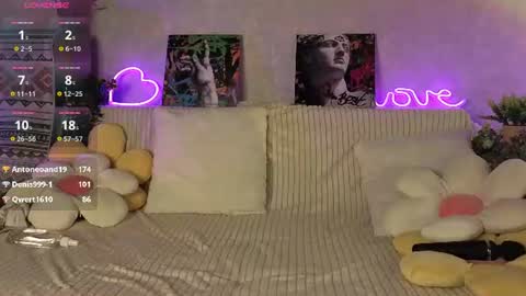 Lina 3 online show from August 7, 11:38 pm