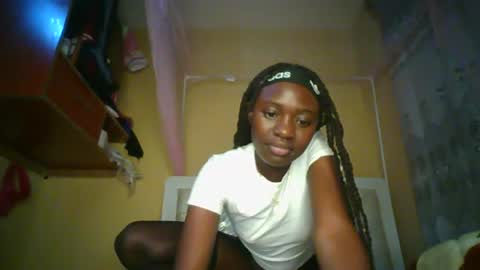 spicedebony13 online show from July 22, 8:00 pm