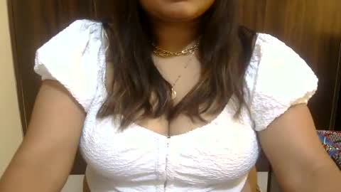 Your Jasleen online show from July 28, 2:17 am