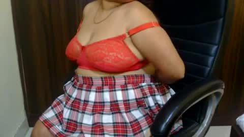 Your Jasleen online show from August 15, 7:45 am