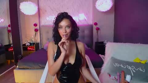 spicy_voss online show from August 12, 7:11 am