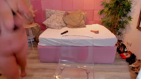 spicycarlaxx online show from August 11, 9:28 pm