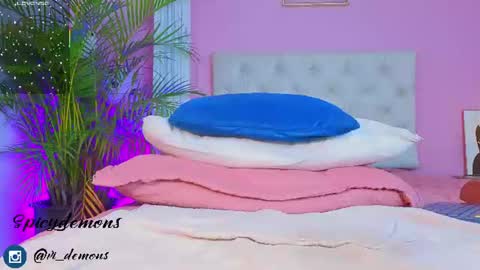spicydemons online show from July 24, 10:57 pm