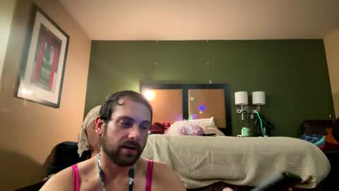 spicydevils420 online show from June 28, 5:10 am