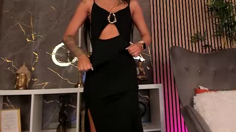 Leila online show from July 27, 10:59 pm