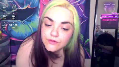 spicynice420 online show from May 26, 10:16 am