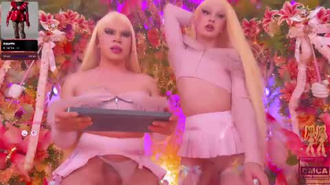  Alison  Sharon  online show from July 26, 5:34 am