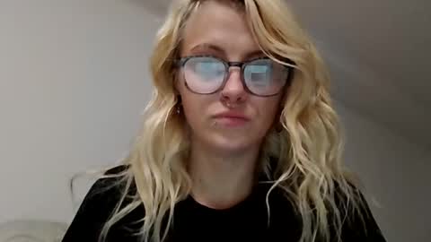spicyspicy99 online show from August 5, 7:17 am