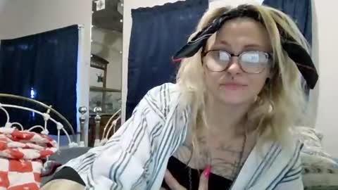 spicyspicy99 online show from August 14, 5:38 pm