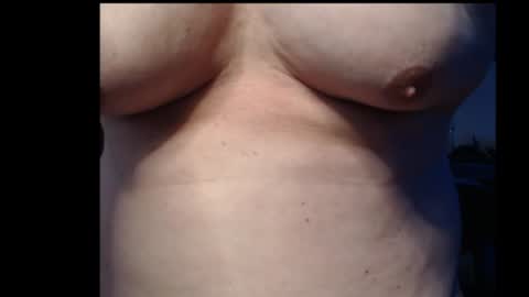 party room online show from August 15, 4:05 am