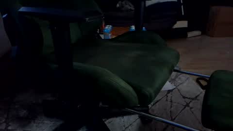 spikyandy online show from August 11, 6:15 am