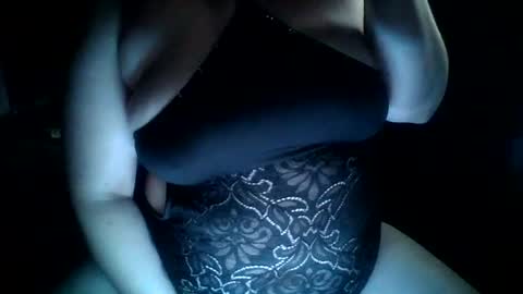 Vanessa Spade online show from August 9, 2:34 am