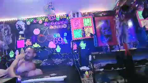 Daddy  His Splash Queen online show from August 11, 7:54 am