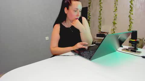 Spoiled Lilit online show from August 2, 9:55 pm