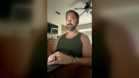 spongers1402 online show from July 22, 10:01 pm