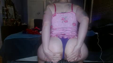 sporegeous online show from July 22, 6:49 am