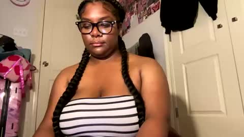 spreadthatassssssssss online show from July 4, 8:16 am