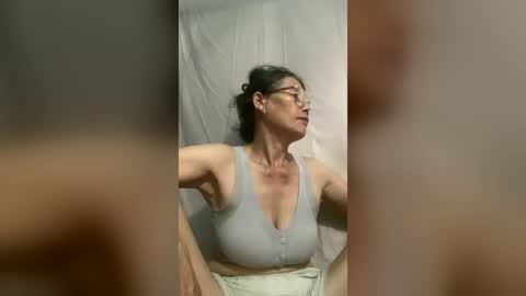 squirt0120 online show from August 15, 9:02 am